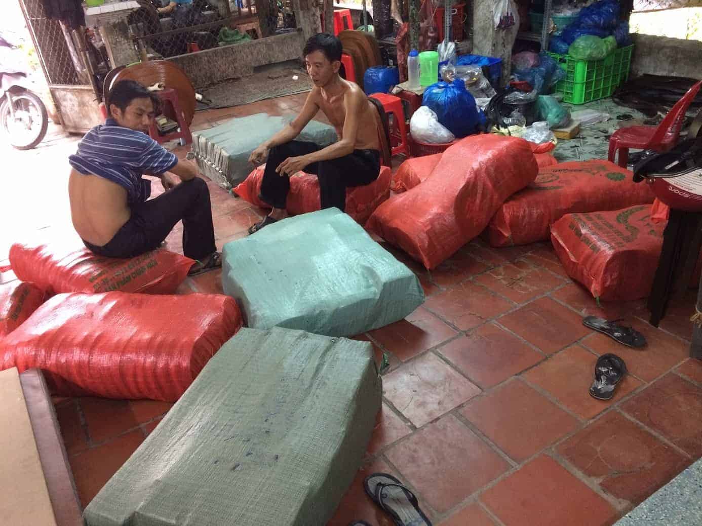 hinh anh gui hang cho khach 3