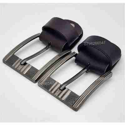 Đầu khoá dây nịt nam DKK-096 | Mặt khoá  xỏ kim bảng 4F màu vàng truyền thống kèm hoạ tiết nổi bật