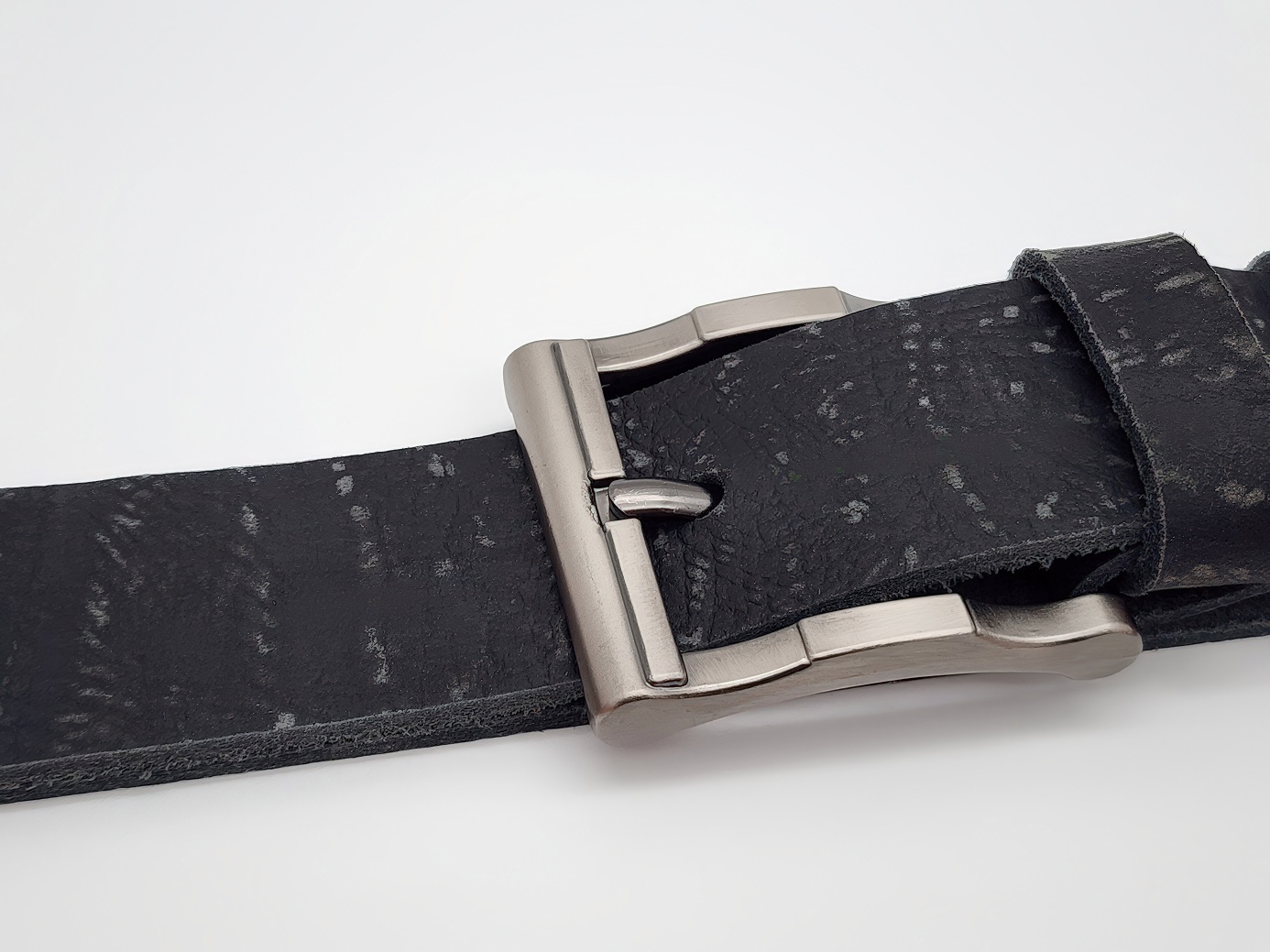 Dây nịt nam da bò thô DHM-443 | Đầu khoá kim loại chì gập khúc nguyên khối | Giao logo ngẫu nhiên | Bảo hành 12 tháng - Ảnh 4